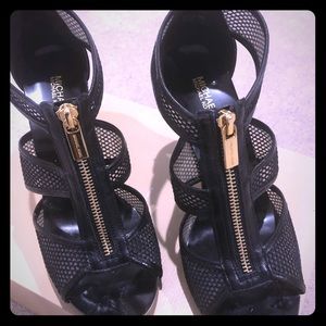 Michael Kors Berkeley T Strap Black Size 8